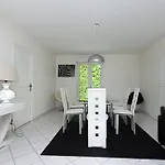 בית נופש Maison De 8pers סניוס