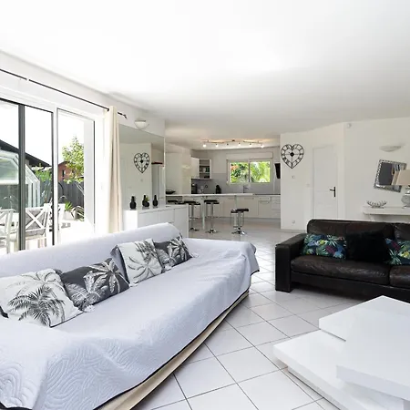 Holiday home Maison De 8pers *